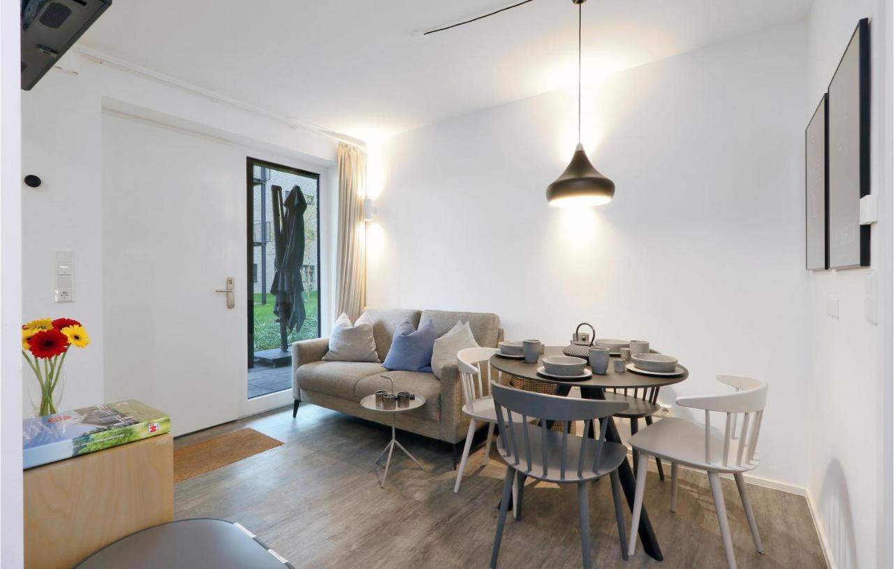 Beach Front Apartment In Lembruch-Duemmer See Bagian luar foto